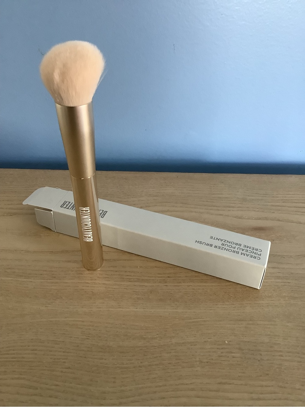 New Beautycounter Cream Bronzer Blush Brush Synthetic Bristles